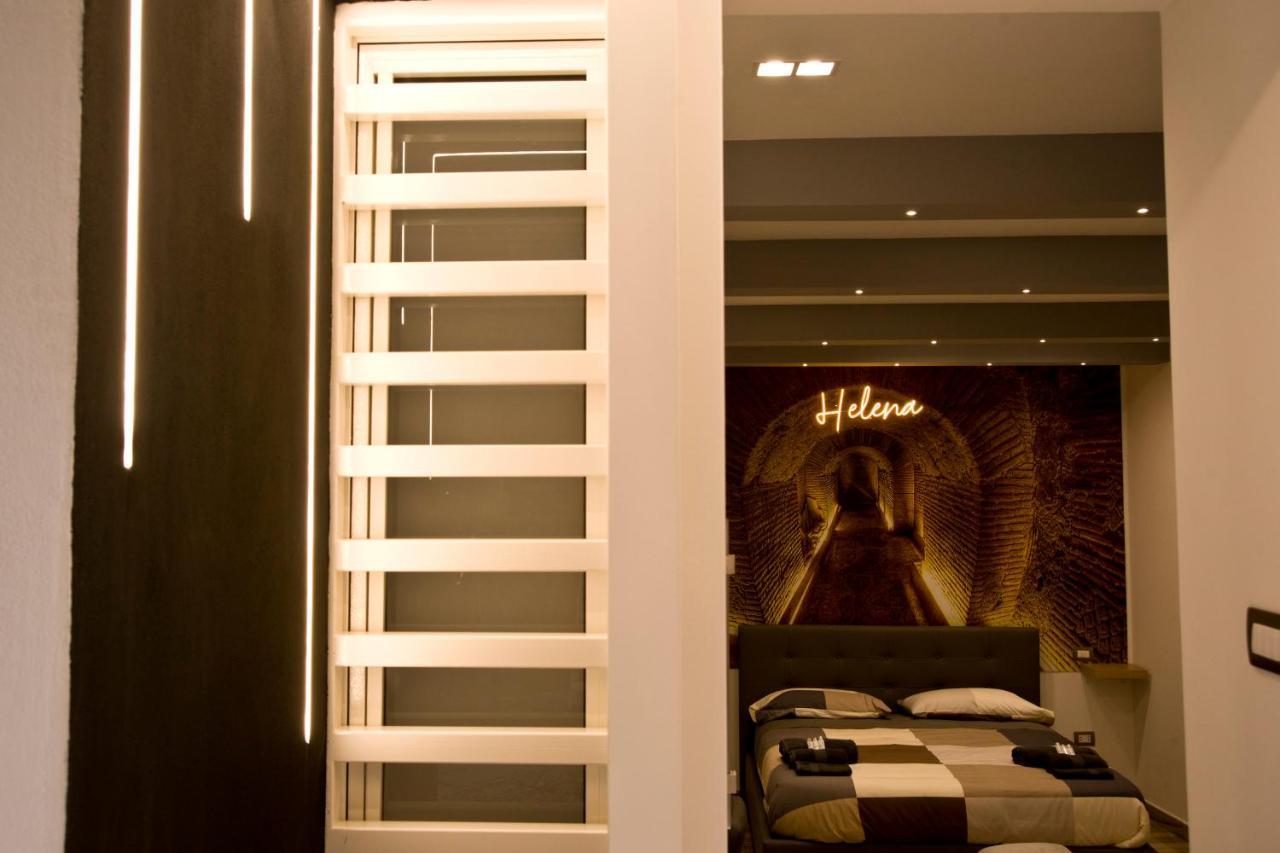 Suite Napoli Sotterranea Con Vasca Idromassaggio 外观 照片