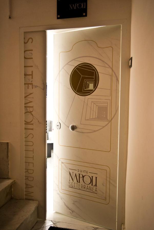 Suite Napoli Sotterranea Con Vasca Idromassaggio 外观 照片